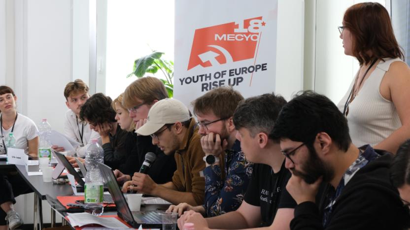 نشست سازمان‌های جوانان کمونیست اروپایی: «باهم، با برافراشتن پرچم اکتبر، مبارزه کنیم»