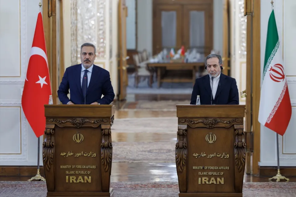 فیدان در تهران، در حالی که قرارداد فروش گاز ایران به ترکیه در شرف انقضاء است