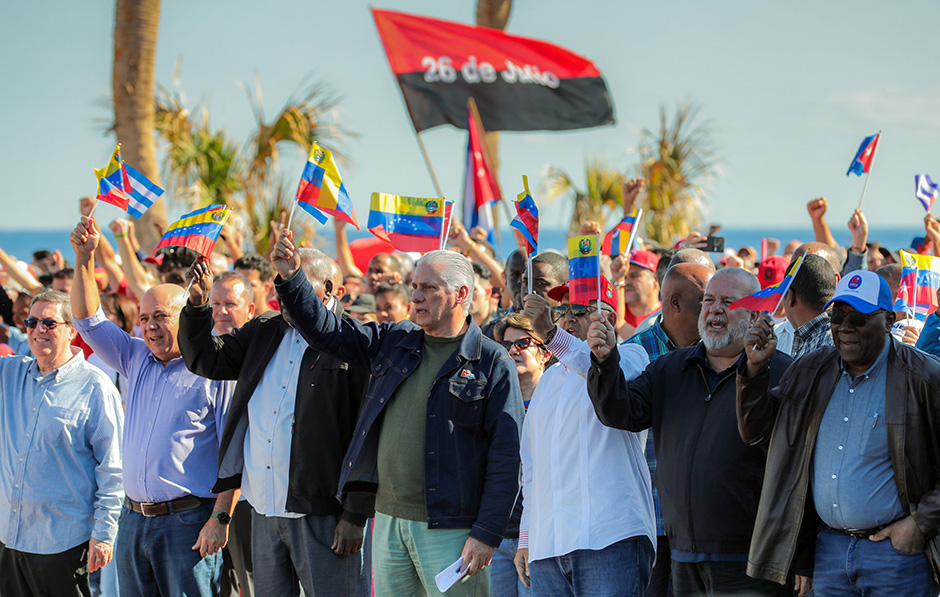 جهان علیه امپریالیسم آمریکا به پا خاسته است: ونزوئلا تنها نیست!